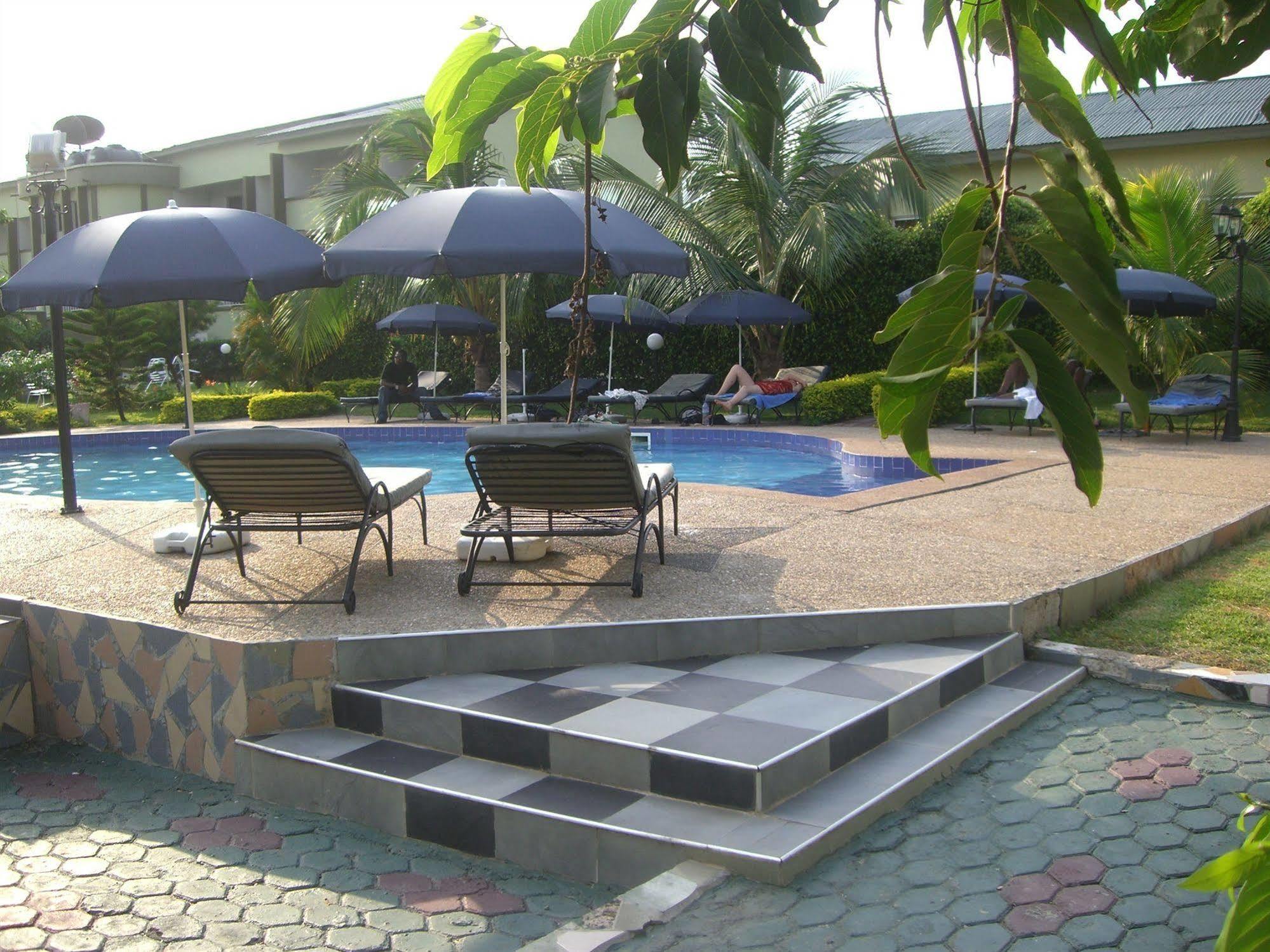 Wadoma Royale Hotel Kumasi Esterno foto